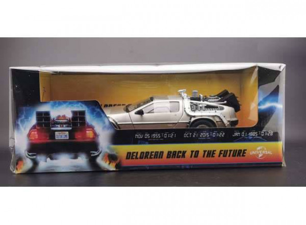 Zurück in die Zukunft Diecast Modell 1/18 1983 DeLorean