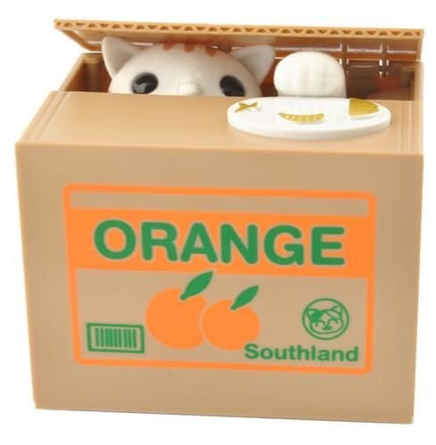 Katze hat sich Münze geholt und verschwindet wieder